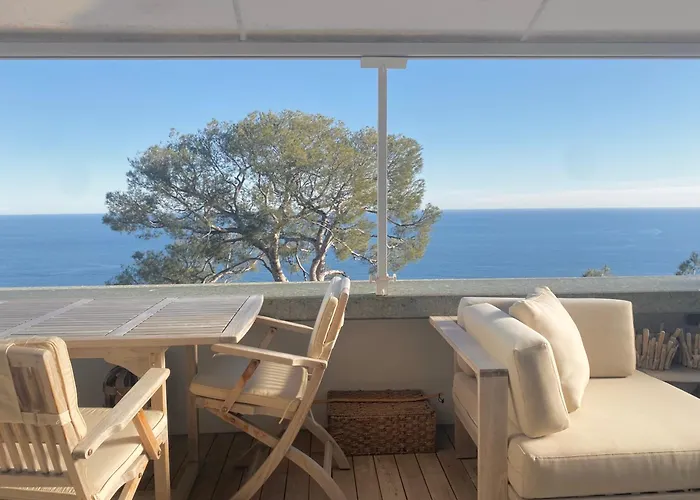 莎拉里维拉科斯塔普拉纳公寓